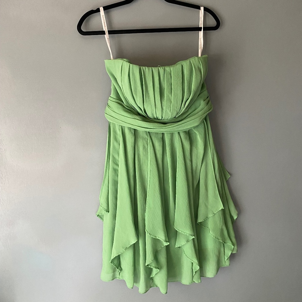 DAVID'S BRIDAL Women's 10 Green Cocktail Prom Homecoming Wedding Flutter Special